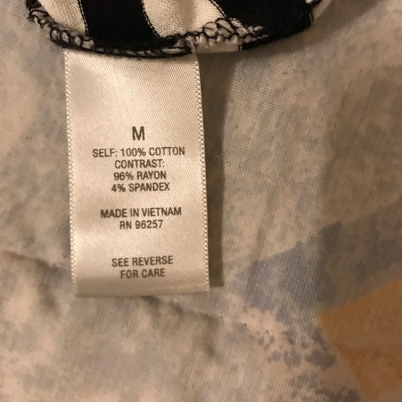 Black and white stripe with lace overlay top - Picture 5 of 6